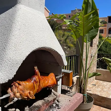Con Giardino E Bbq Al Centro Di Dom wakacyjny Villasimius