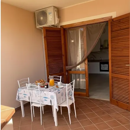 Con Giardino E Bbq Al Centro Di *